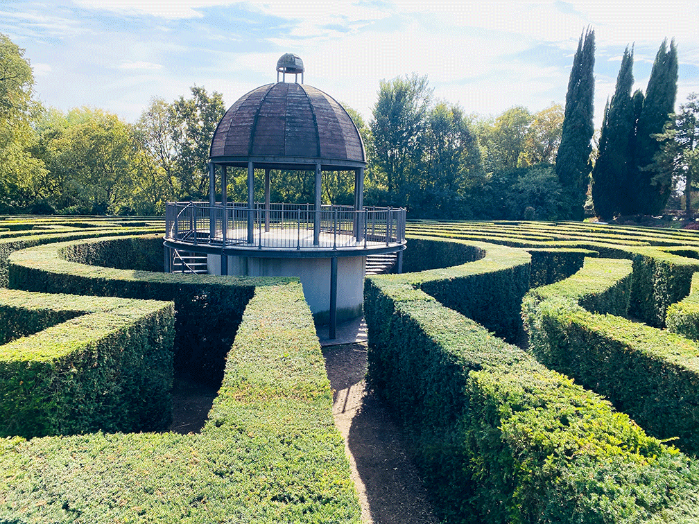 Mitte des Labyrinthes mit Tempel